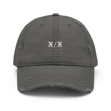 Load image into Gallery viewer, X/X DISTRESSED HAT